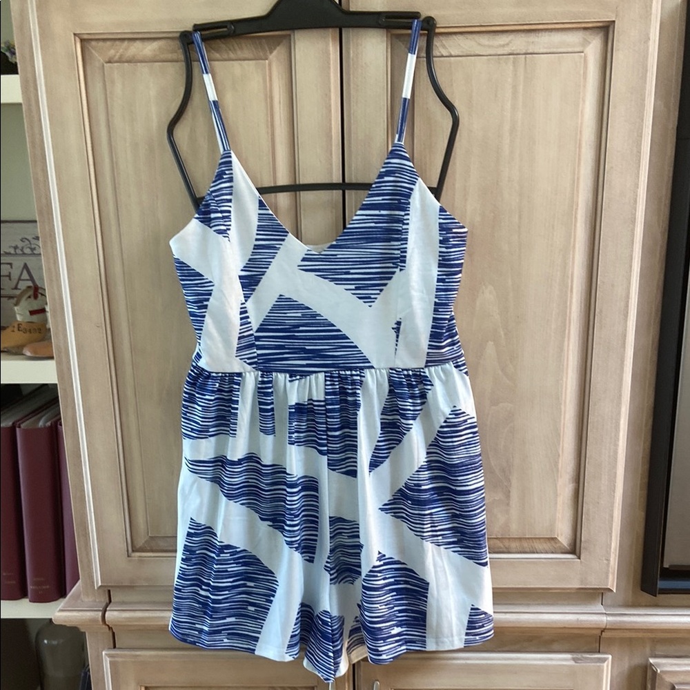Blue and White ladies Romper XS nwt angashion
